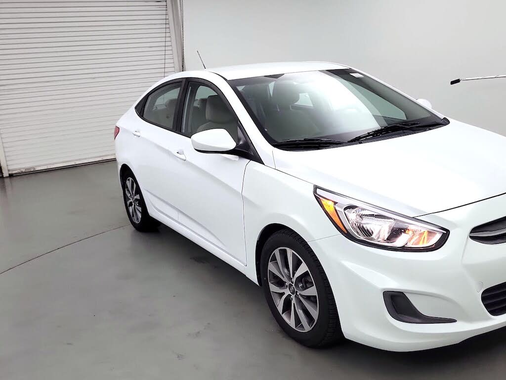 2017 Hyundai Accent SE Sedan FWD
