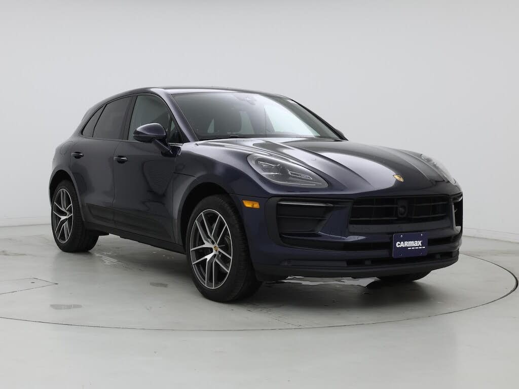 2022 Porsche Macan AWD
