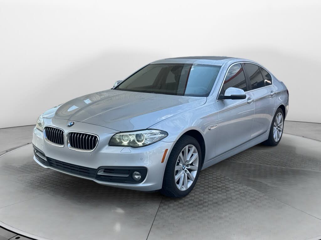 2016 BMW 5 Series 535i Sedan RWD