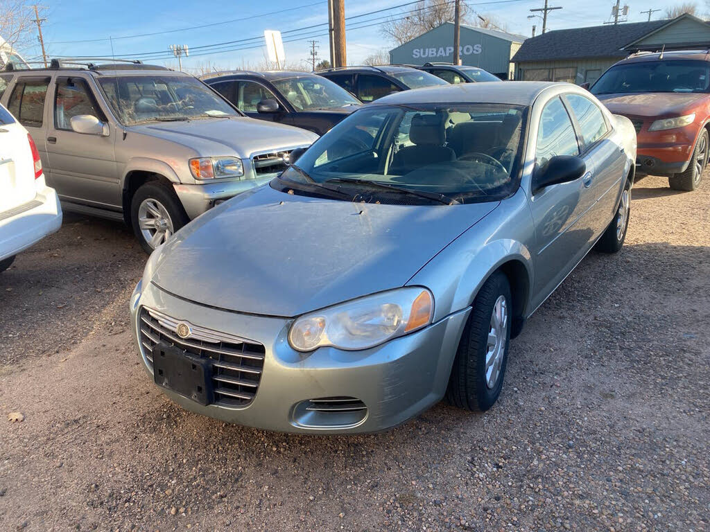 2004 Chrysler Sebring LX Sedan FWD