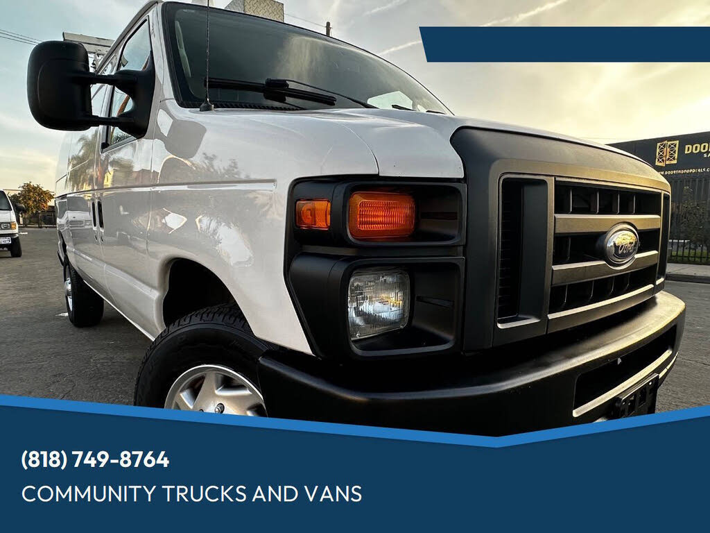 2014 Ford E-Series E-350 Super Duty Cargo Van