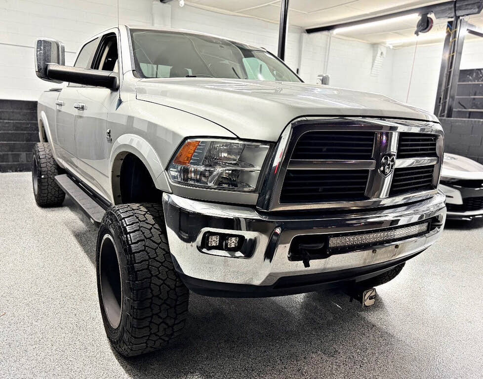 2012 RAM 2500 SLT Crew Cab 4WD