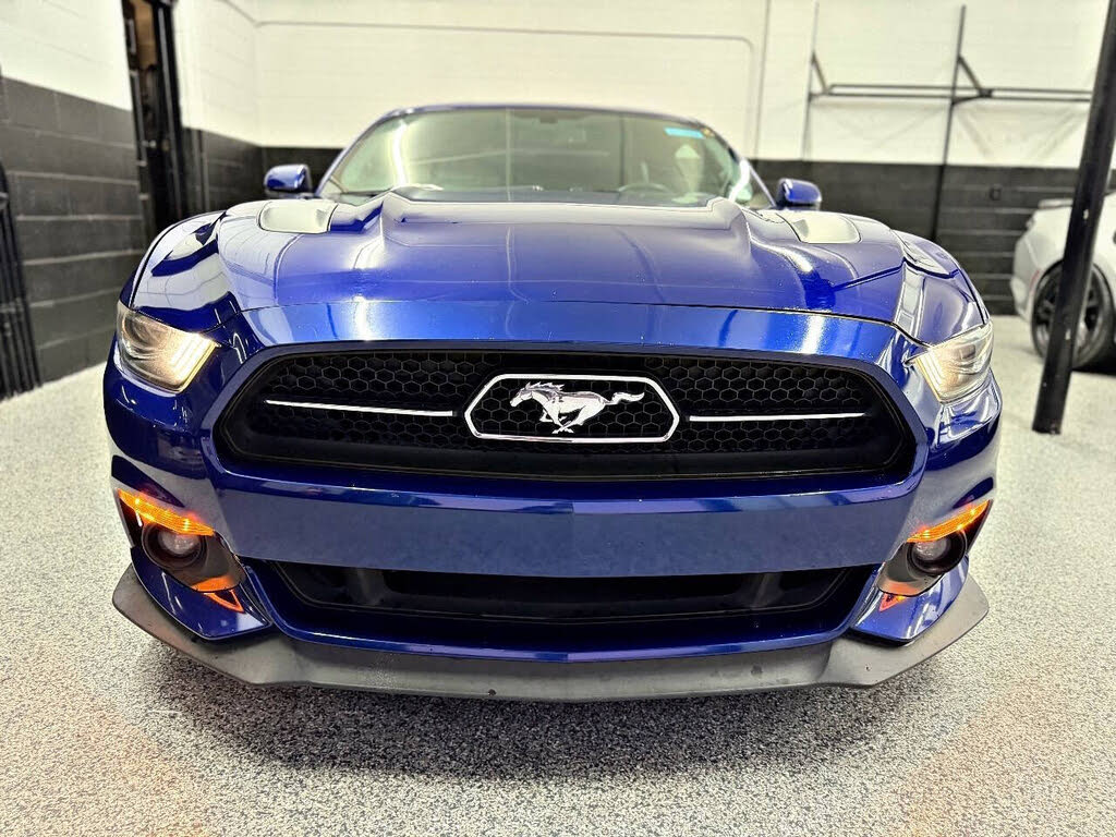2015 Ford Mustang GT Premium Coupe RWD