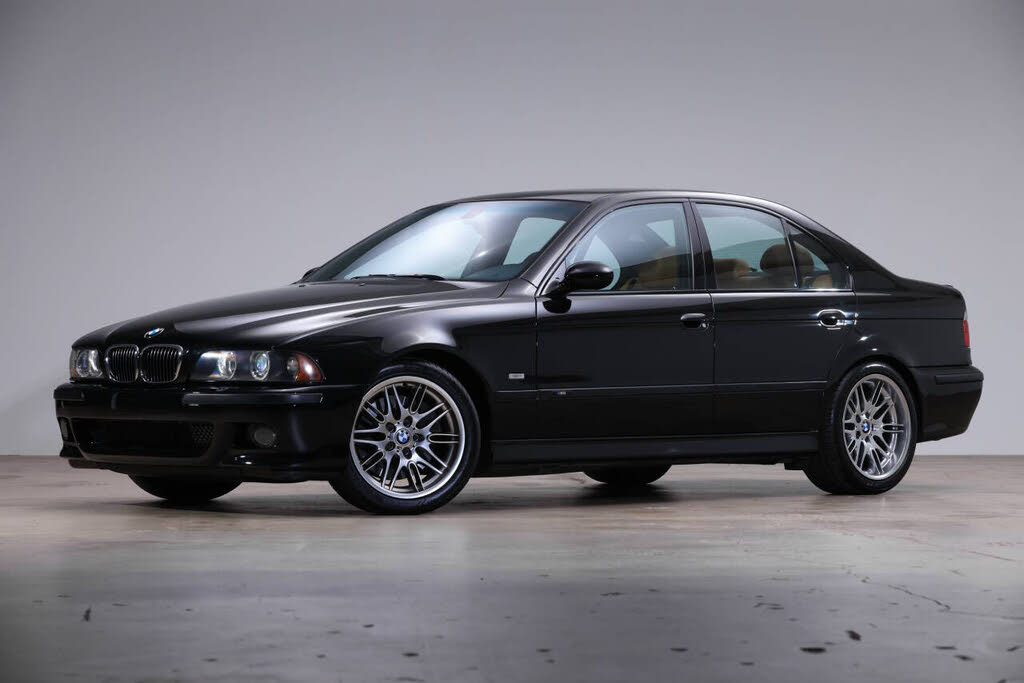 2003 BMW M5 RWD