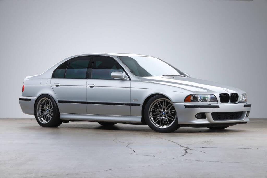 2003 BMW M5 RWD
