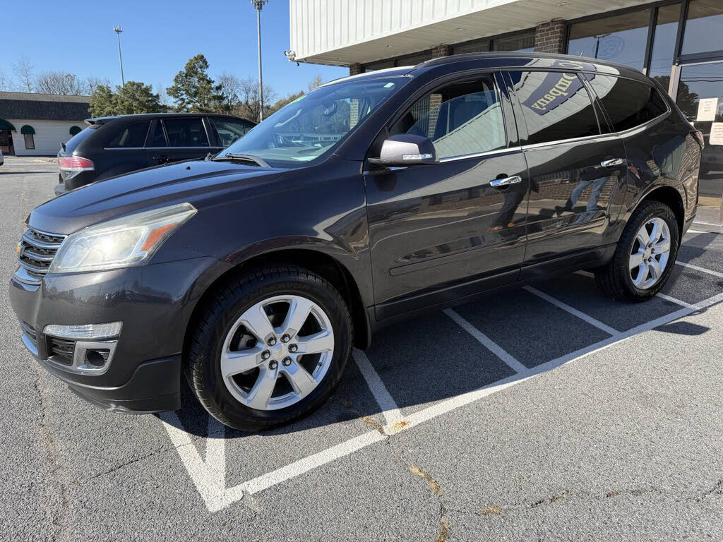 2017 Chevrolet Traverse 1LT FWD