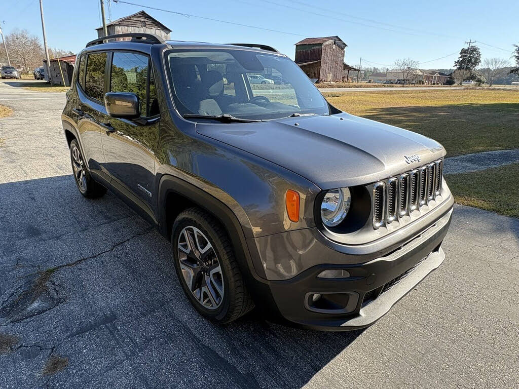 2016 Jeep Renegade Latitude FWD