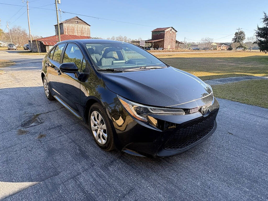 2022 Toyota Corolla LE FWD