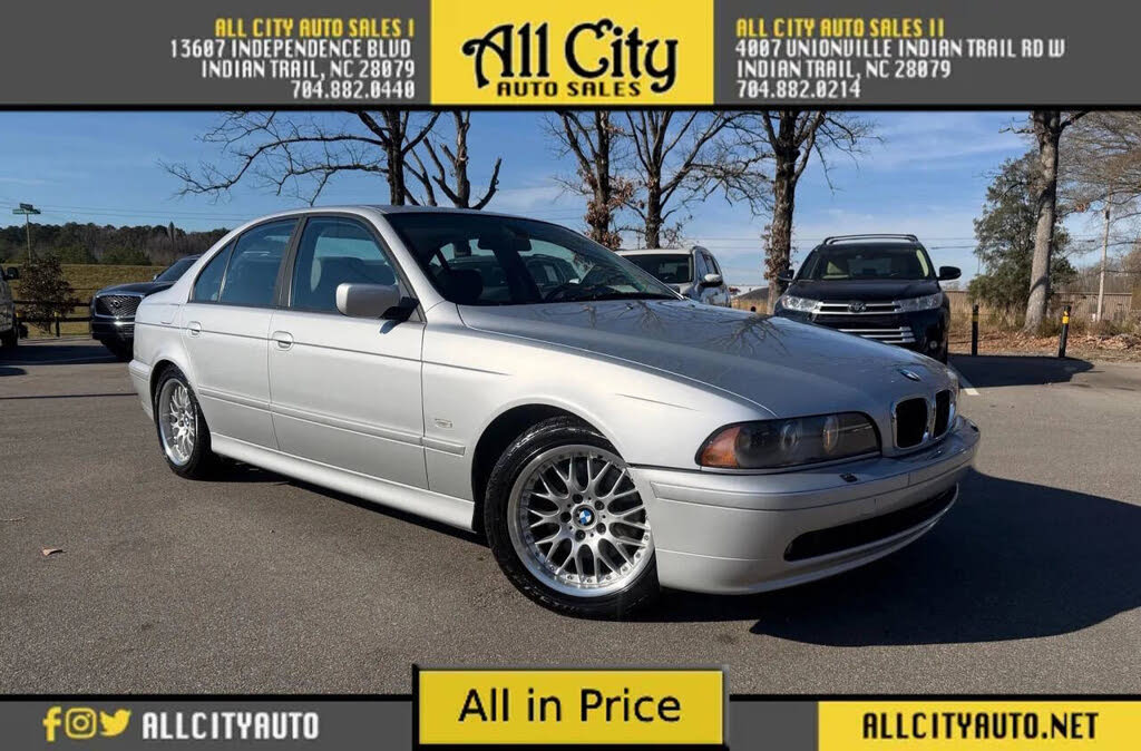 2001 BMW 5 Series 530i Sedan RWD