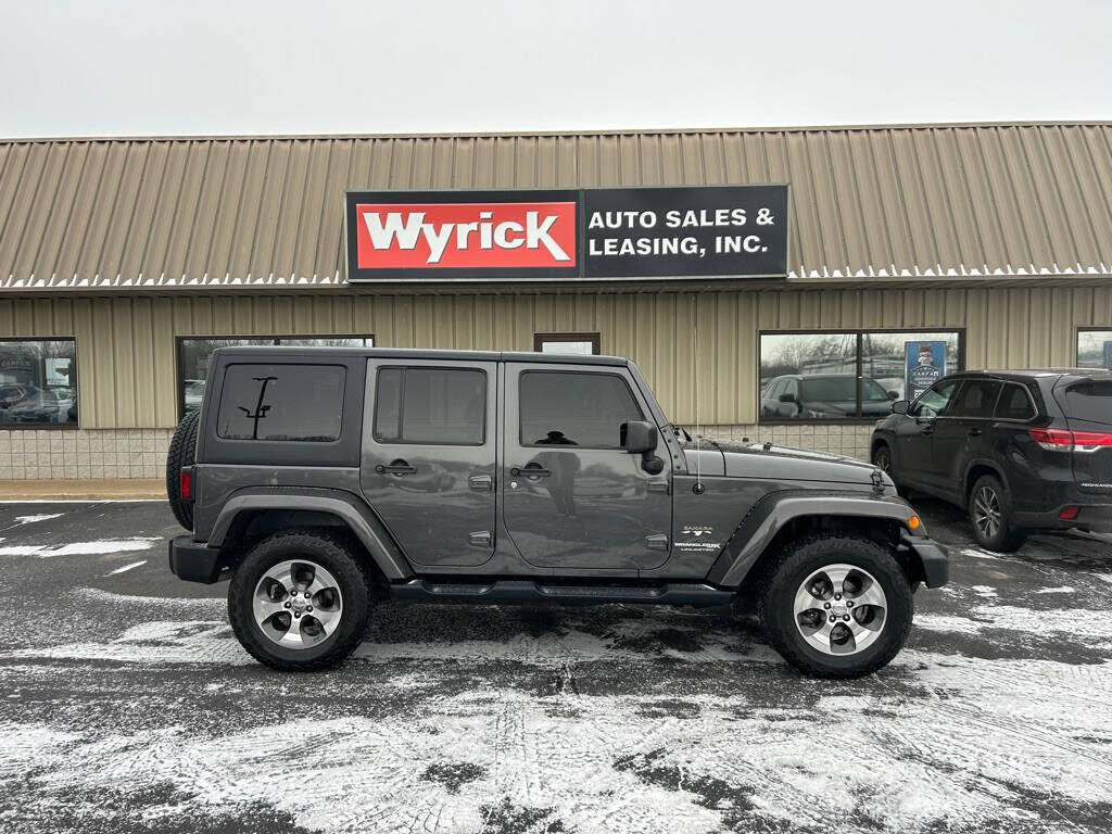 2018 Jeep Wrangler JK Unlimited Sahara 4WD