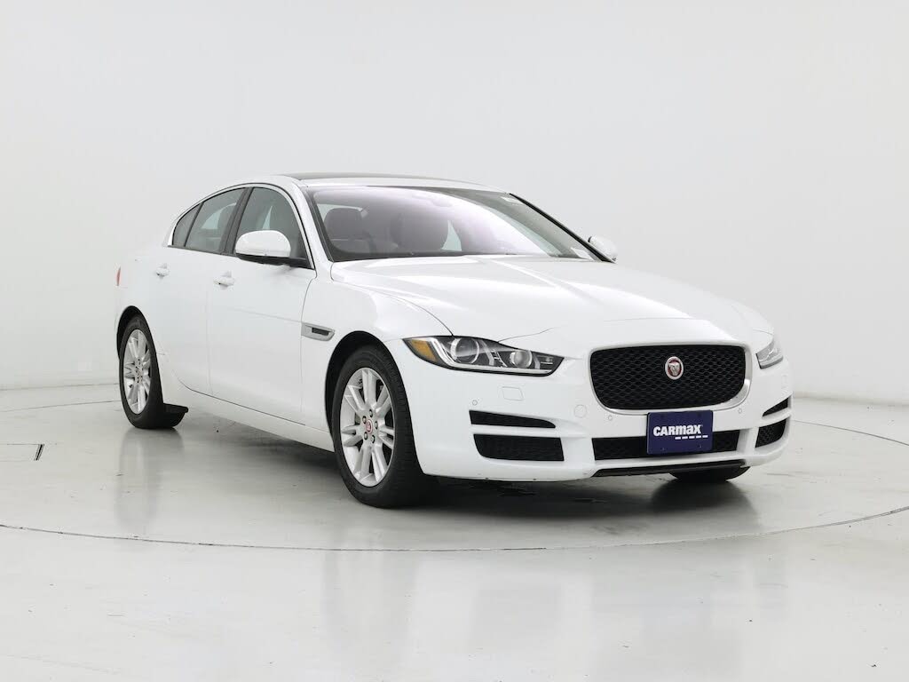 2017 Jaguar XE 25t Premium RWD