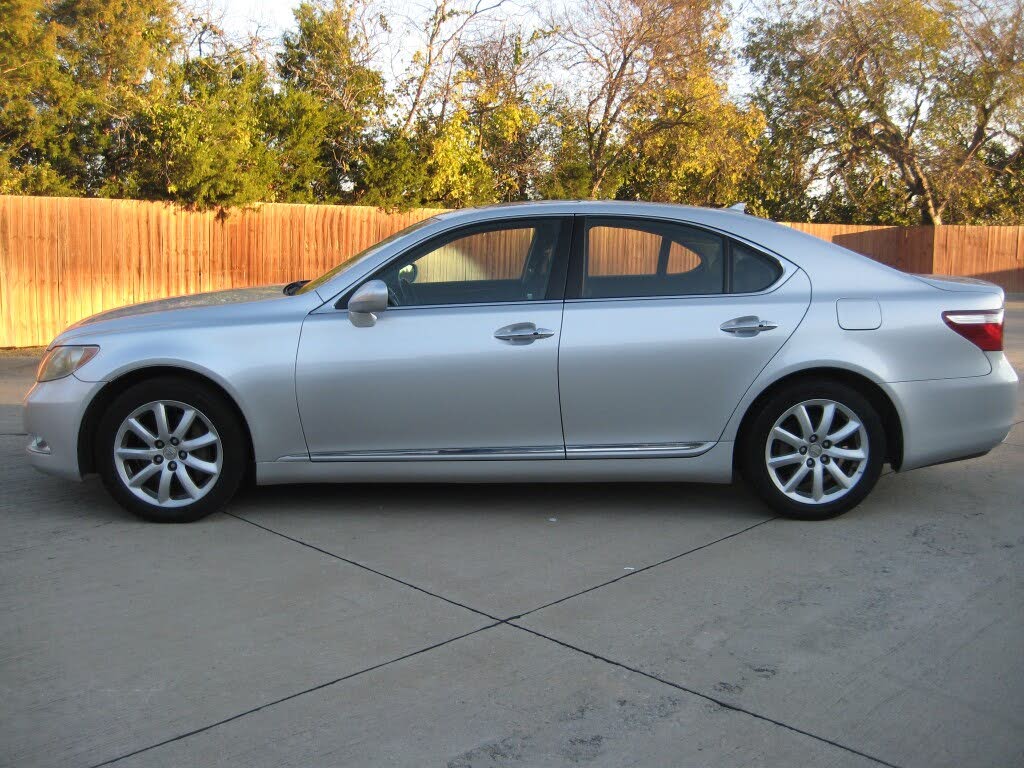 2007 Lexus LS 460 RWD