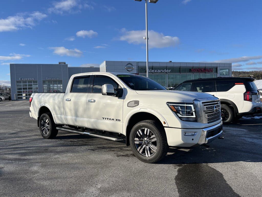 2022 Nissan Titan