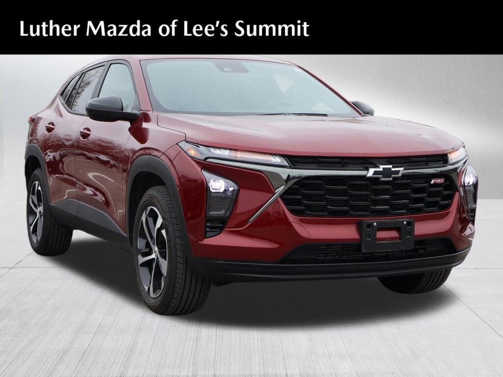 2025 Chevrolet Trax RS with 1RS FWD