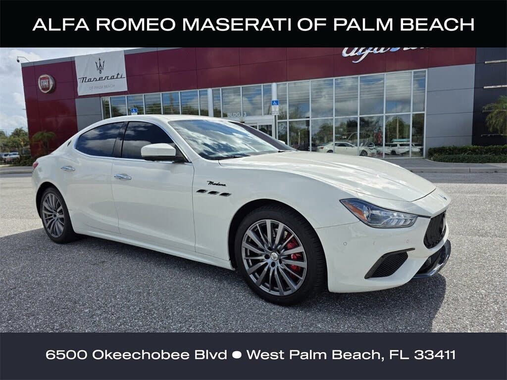 2022 Maserati Ghibli Modena RWD