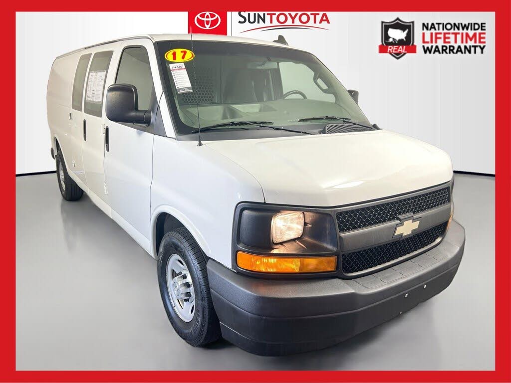 2017 Chevrolet Express Cargo 3500 Extended RWD