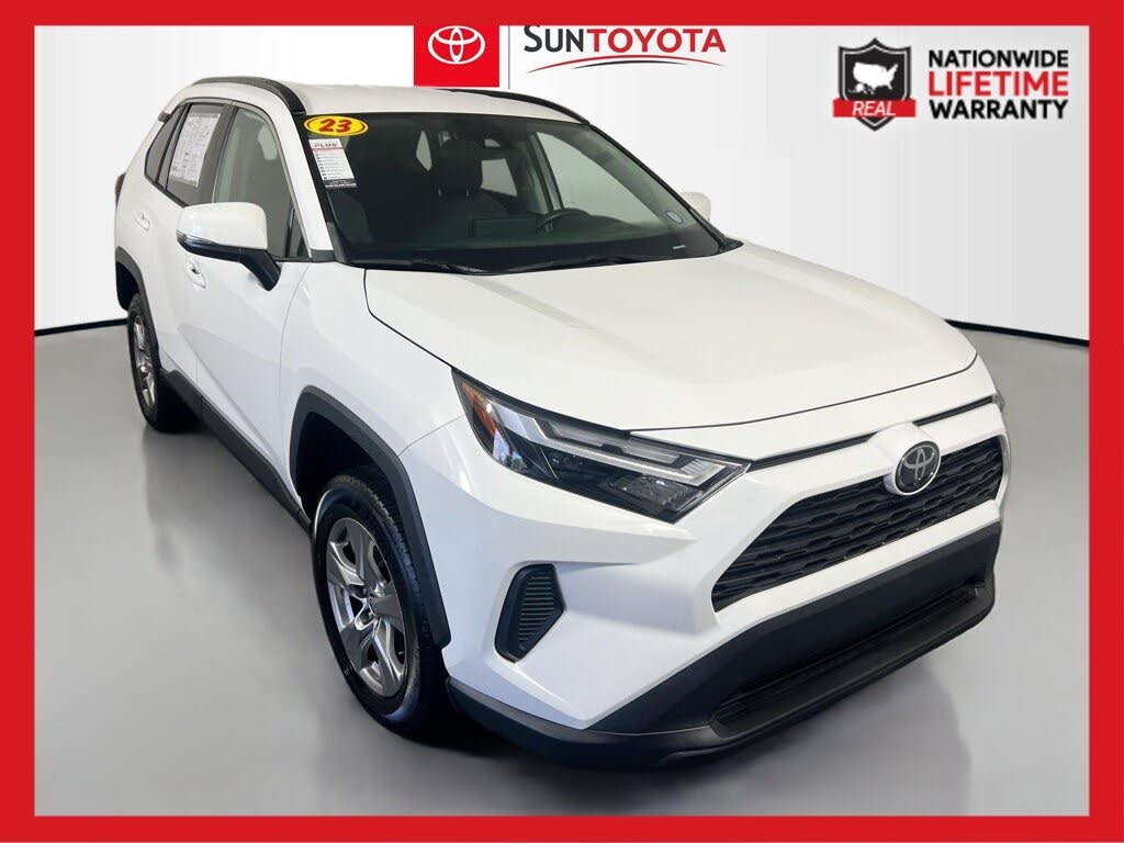 2023 Toyota RAV4 XLE FWD
