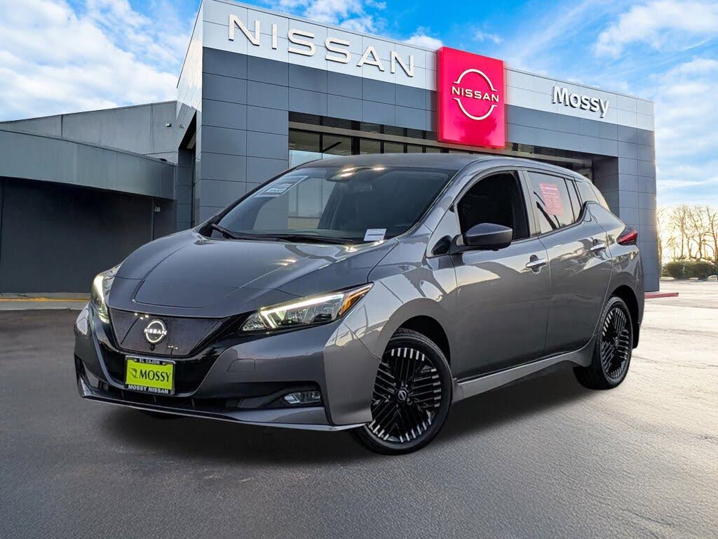 2024 Nissan LEAF SV Plus FWD