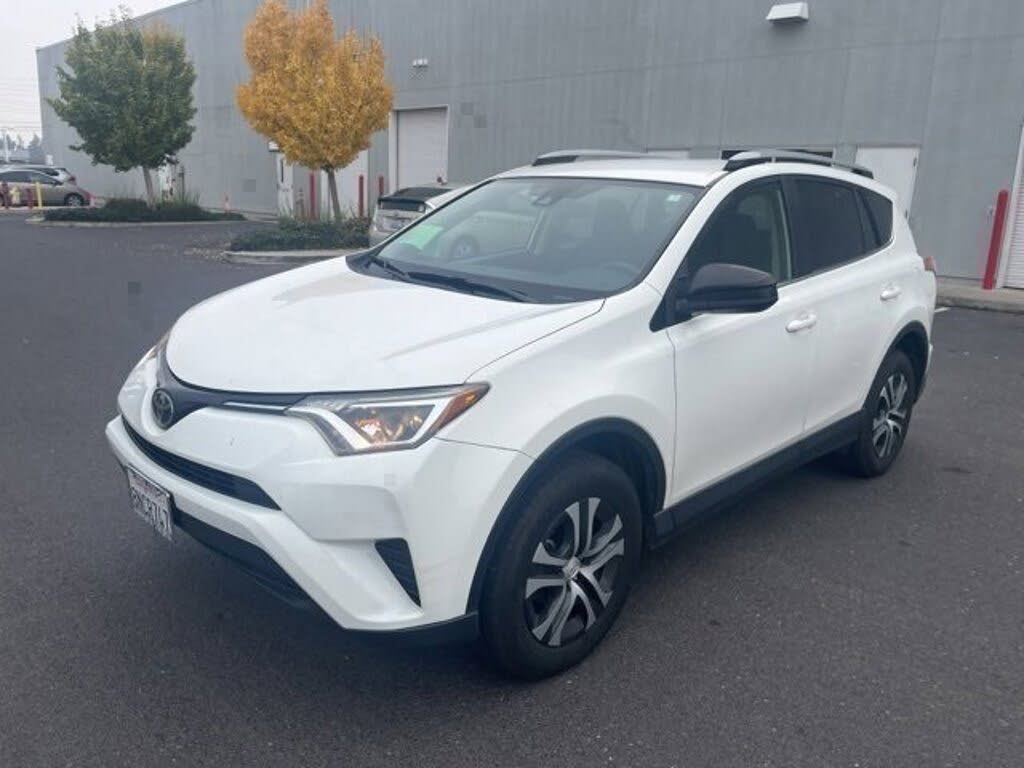 2018 Toyota RAV4 LE AWD
