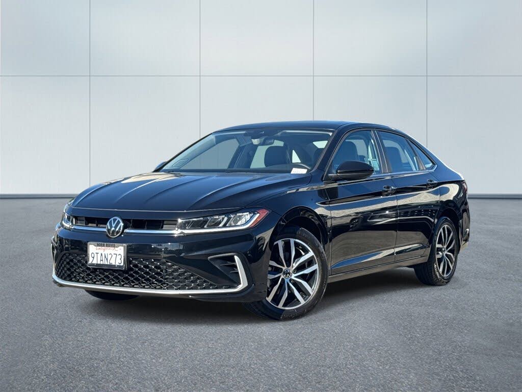 2025 Volkswagen Jetta SE FWD