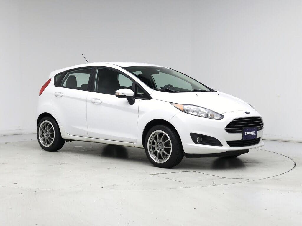 2015 Ford Fiesta SE Hatchback