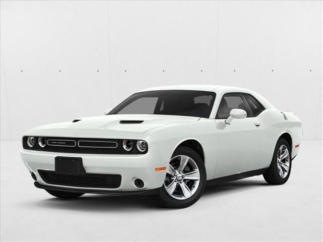 2022 Dodge Challenger SXT RWD