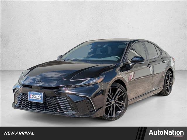 2025 Toyota Camry XSE FWD