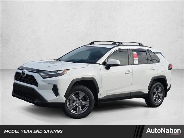 2025 Toyota RAV4 XLE FWD