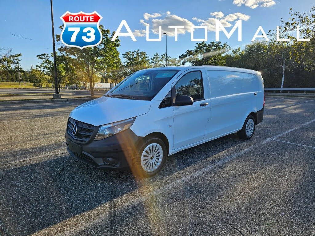 2018 Mercedes-Benz Metris Worker Passenger