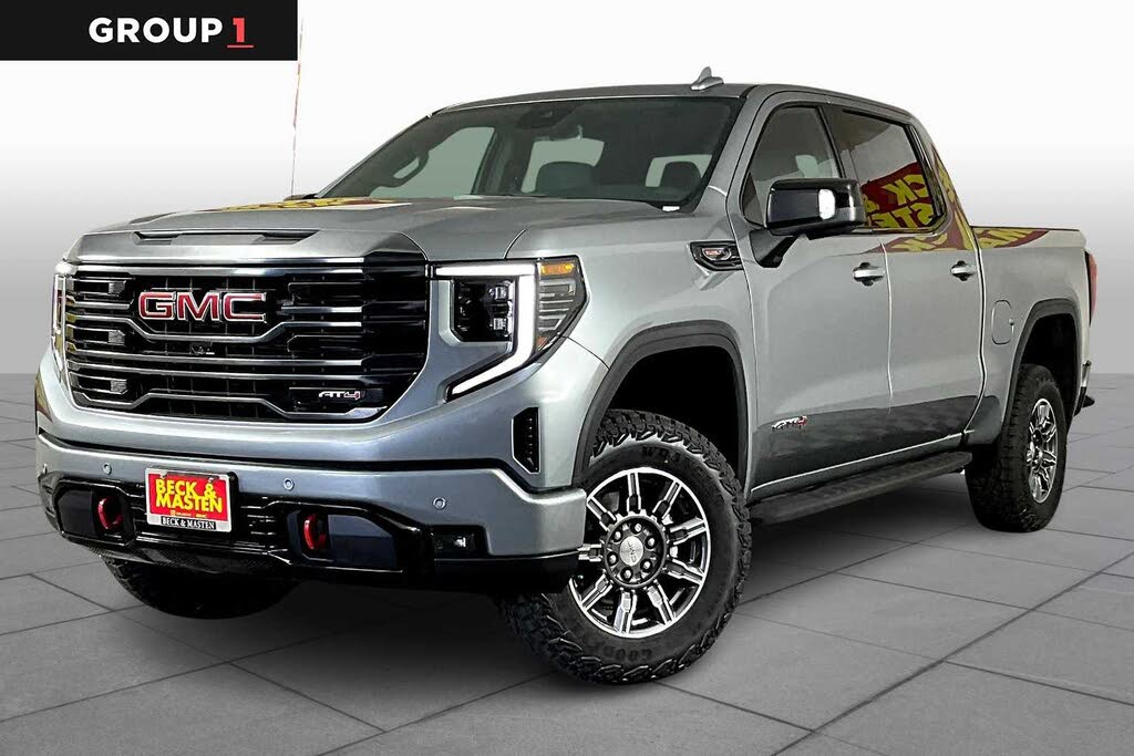 2024 GMC Sierra 1500 AT4 Crew Cab 4WD