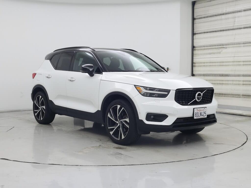 2020 Volvo XC40 T4 R-Design FWD