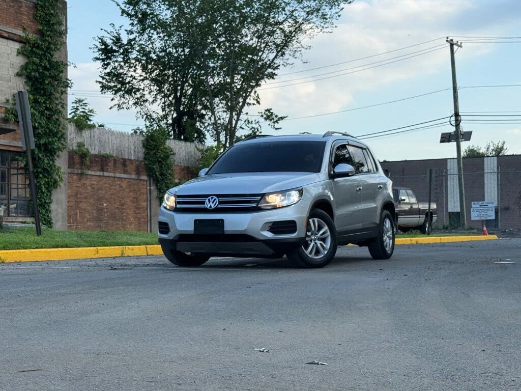 2016 Volkswagen Tiguan S 4Motion