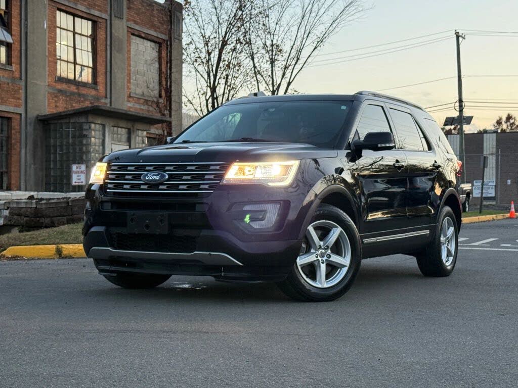 2017 Ford Explorer XLT AWD