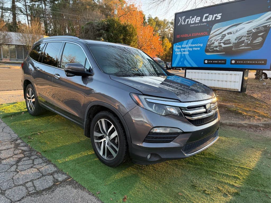 2018 Honda Pilot Touring FWD