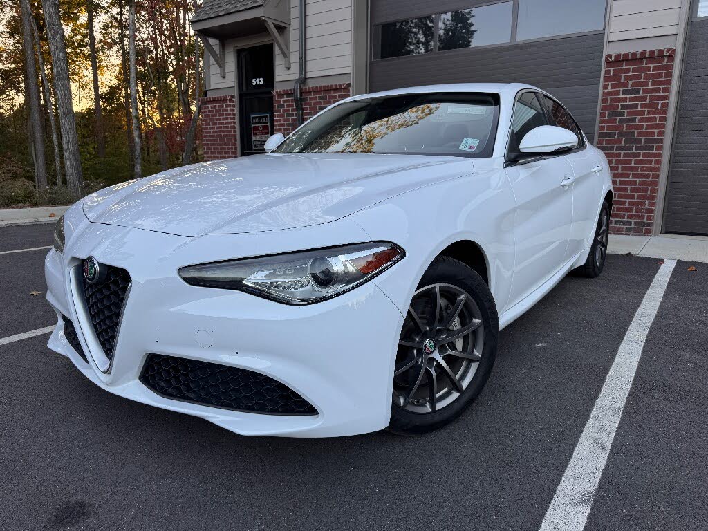2019 Alfa Romeo Giulia Sport AWD