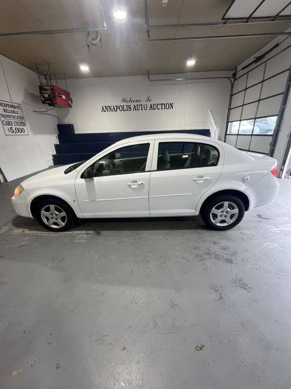 2007 Chevrolet Cobalt LS Sedan FWD