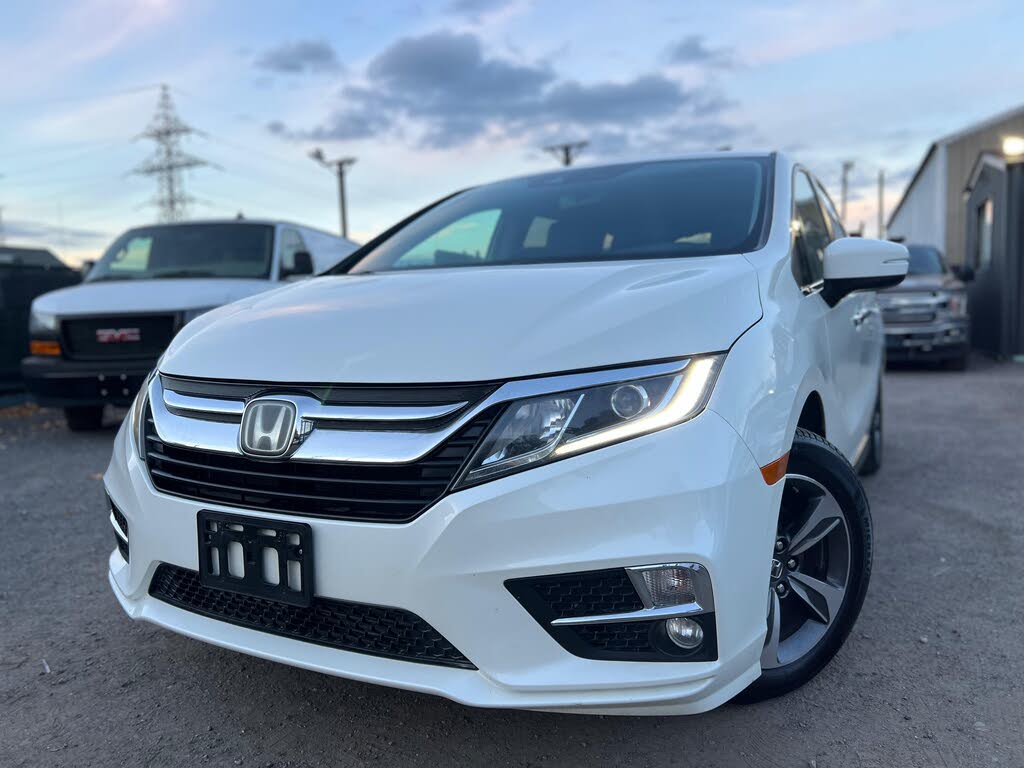 2018 Honda Odyssey EX-L FWD with DVD