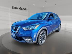 Nissan Kicks SV FWD