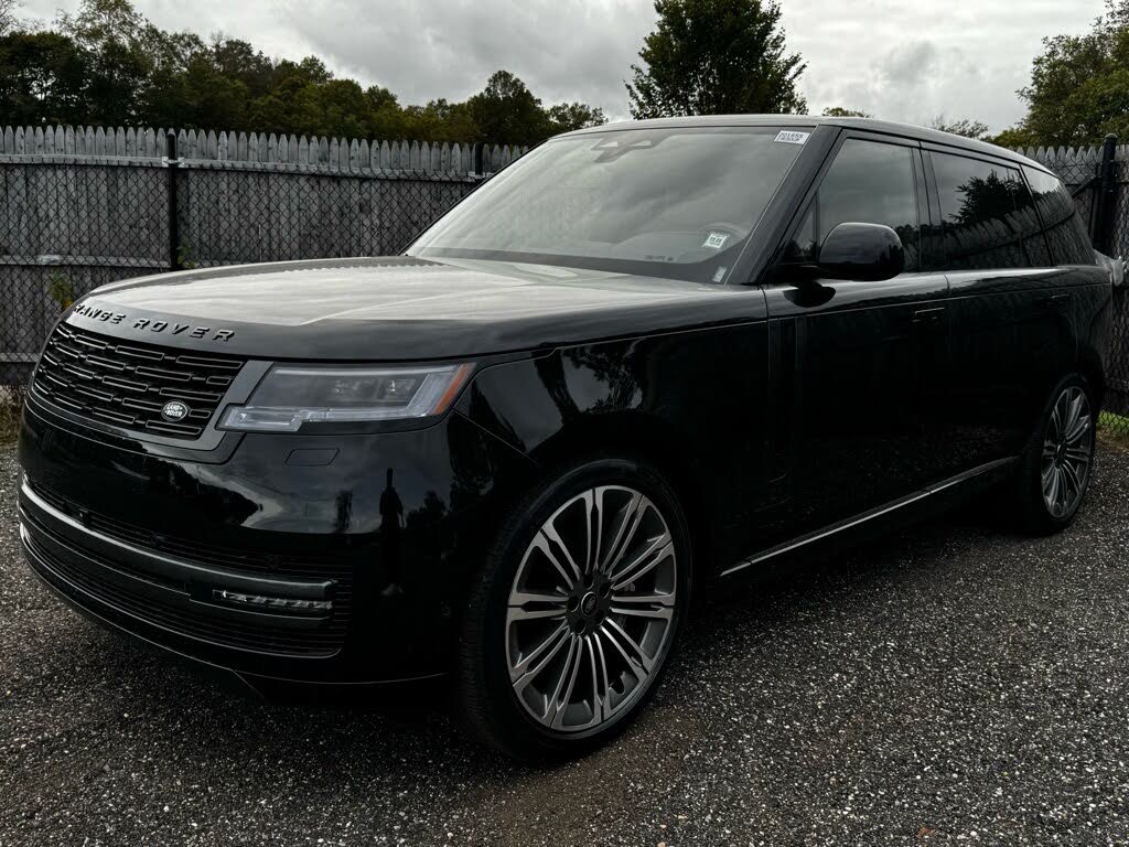 2025 Land Rover Range Rover P530 SE LWB AWD