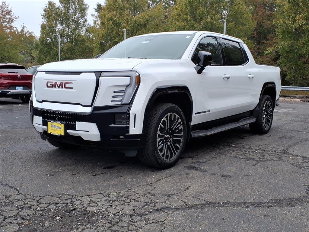 2026 GMC Sierra EV Denali Crew Cab (Standard Range) e4WD