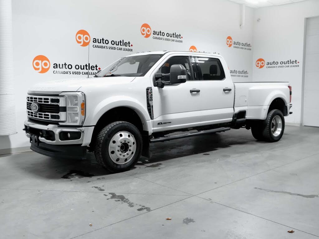 2023 Ford F-450 Super Duty XLT Crew Cab LB DRW 4WD