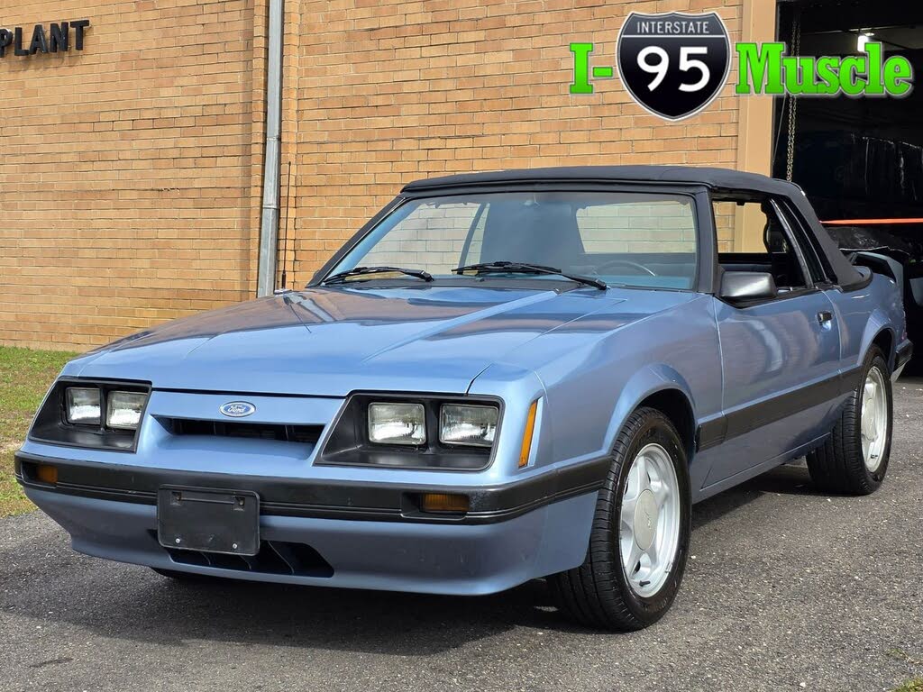 1986 Ford Mustang LX Convertible RWD