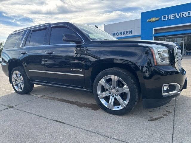 2017 GMC Yukon Denali 4WD