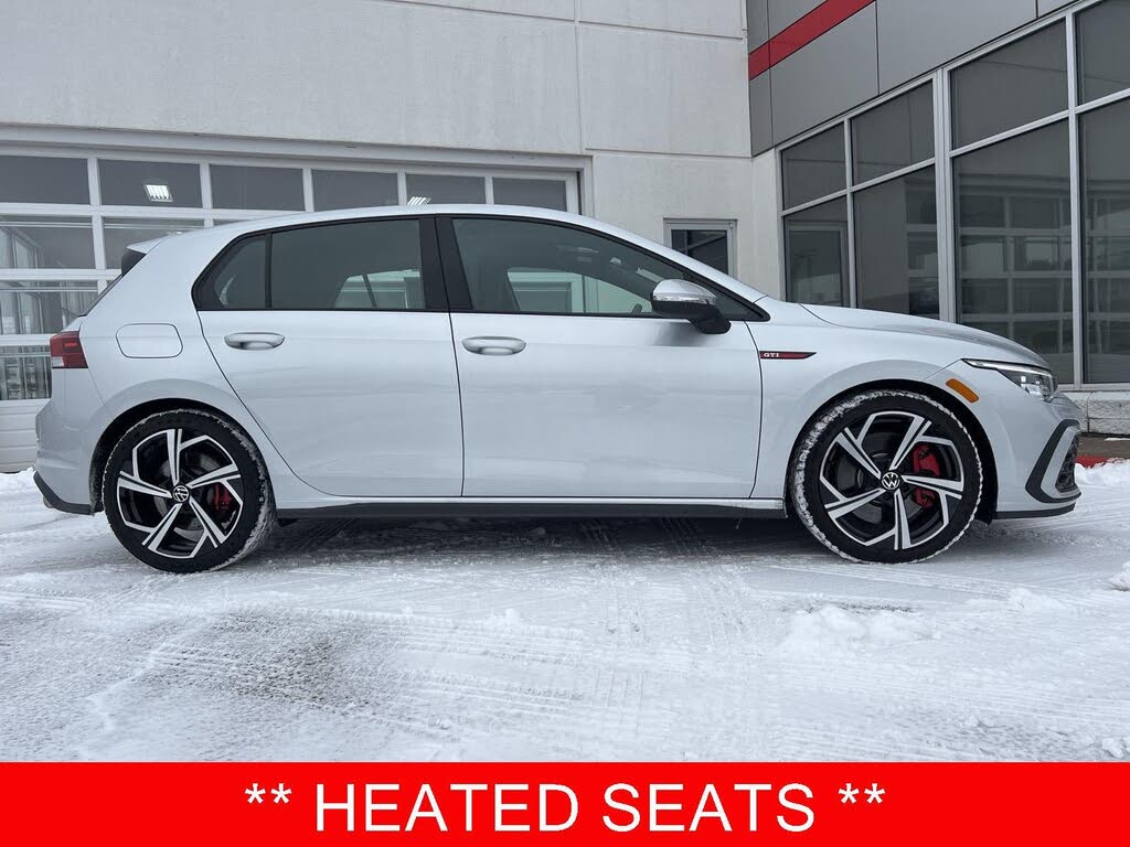 2024 Volkswagen Golf GTI SE FWD