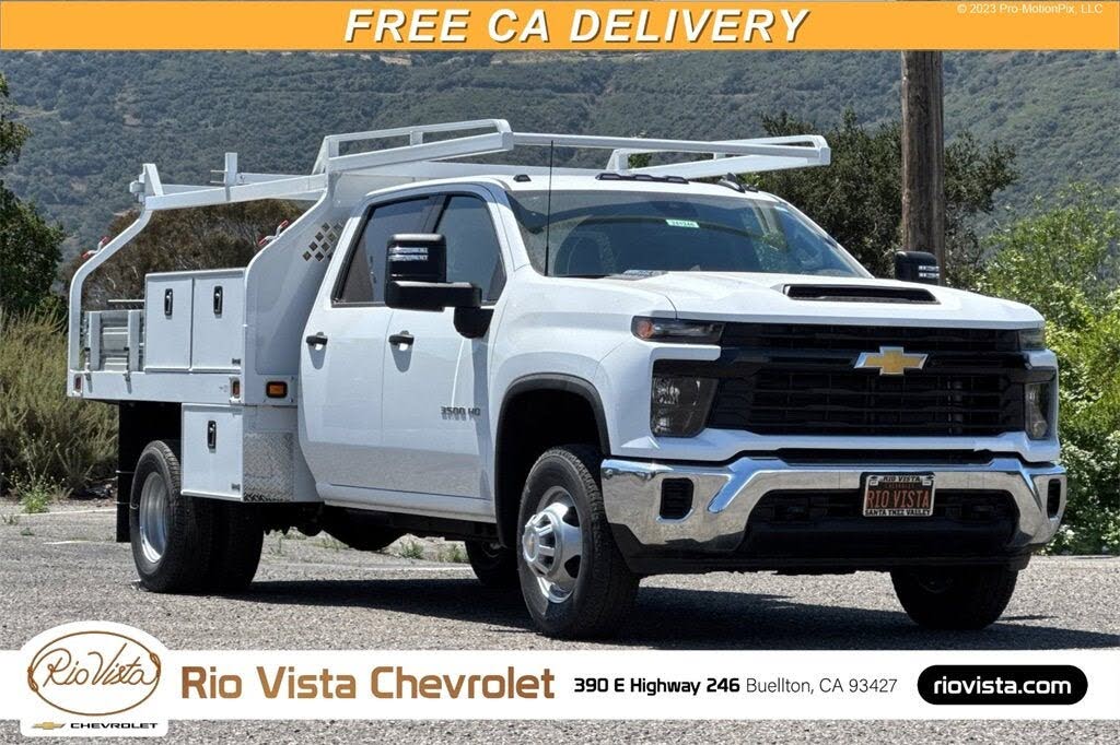 2024 Chevrolet Silverado 3500HD Chassis Work Truck Crew Cab RWD