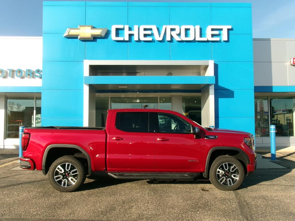 2025 GMC Sierra 1500 AT4 Crew Cab 4WD