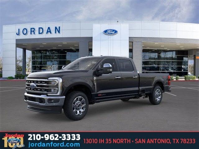 2026 Ford F-350 Super Duty Lariat Crew Cab 4WD