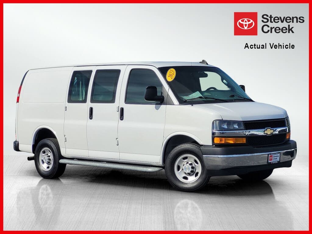 2023 Chevrolet Express Cargo 2500 RWD