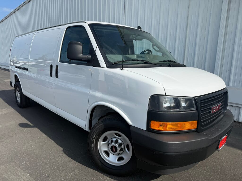 2023 GMC Savana Cargo 2500 Extended RWD