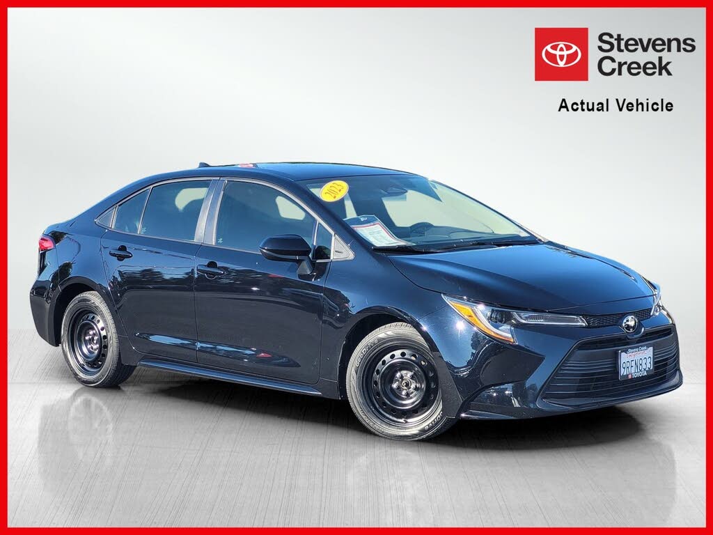 2023 Toyota Corolla LE FWD